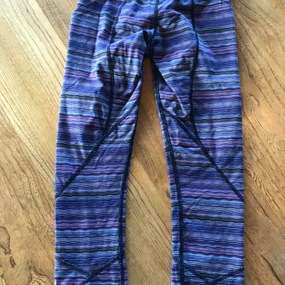 Lululemon leggings - Picture 5 of 7